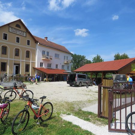 Mill House Apartment And Camping Ljutomer Εξωτερικό φωτογραφία